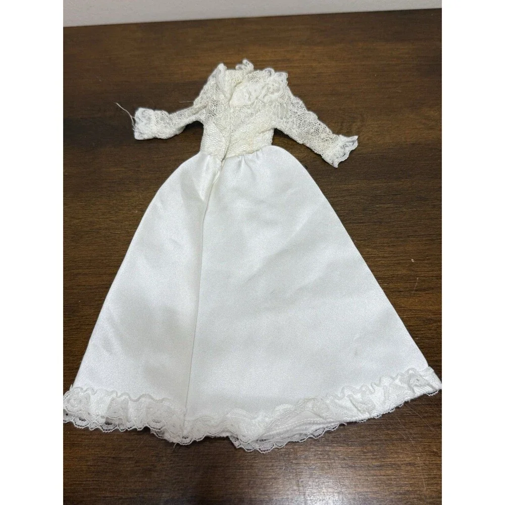 Mattel Barbie Family Tracy Bride Original High Neck Wedding Dress 1982